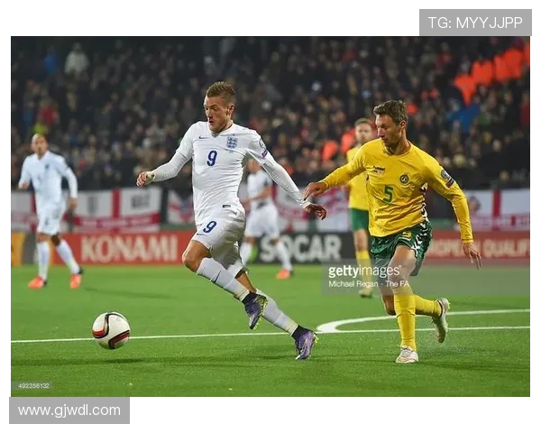 英格兰前锋杰米库尔顿横跨十级联赛进球创下传奇纪录