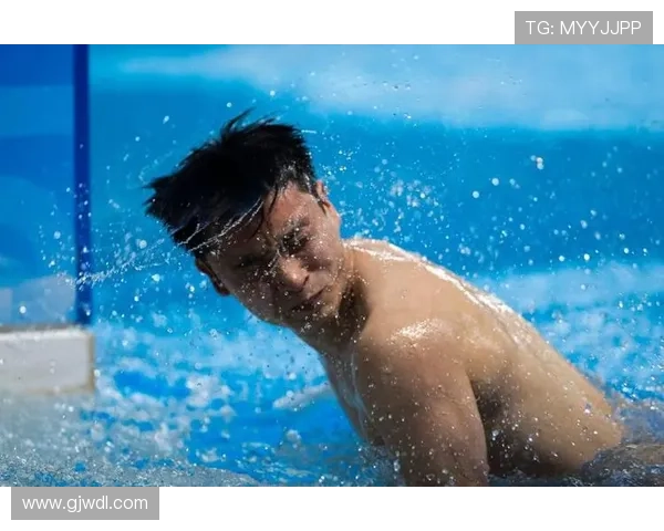 练俊杰力压群雄夺得全运会男子跳水个人全能冠军书写历史新篇章